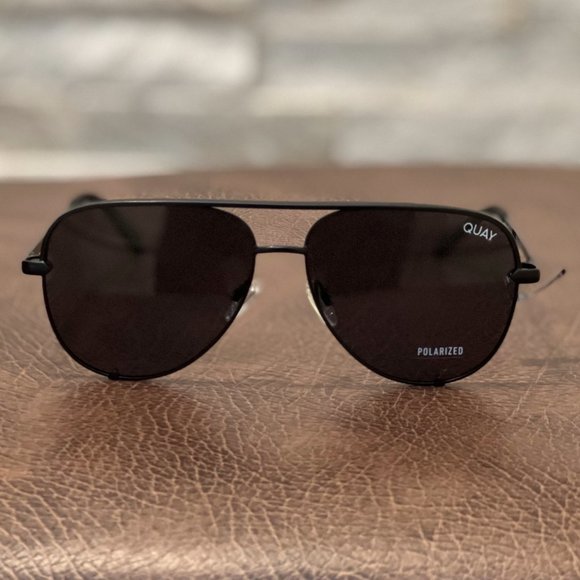 BRAND NEW !! - QUAY - High Key - POLARIZED BLACK / SMOKE LENS - Picture 9 of 16